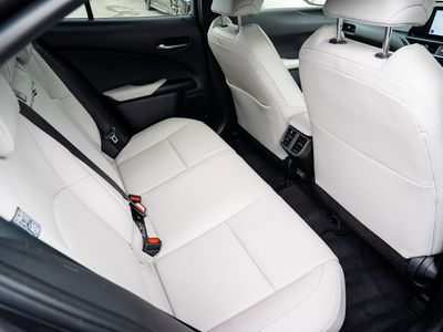 2023 Lexus UX 250H
