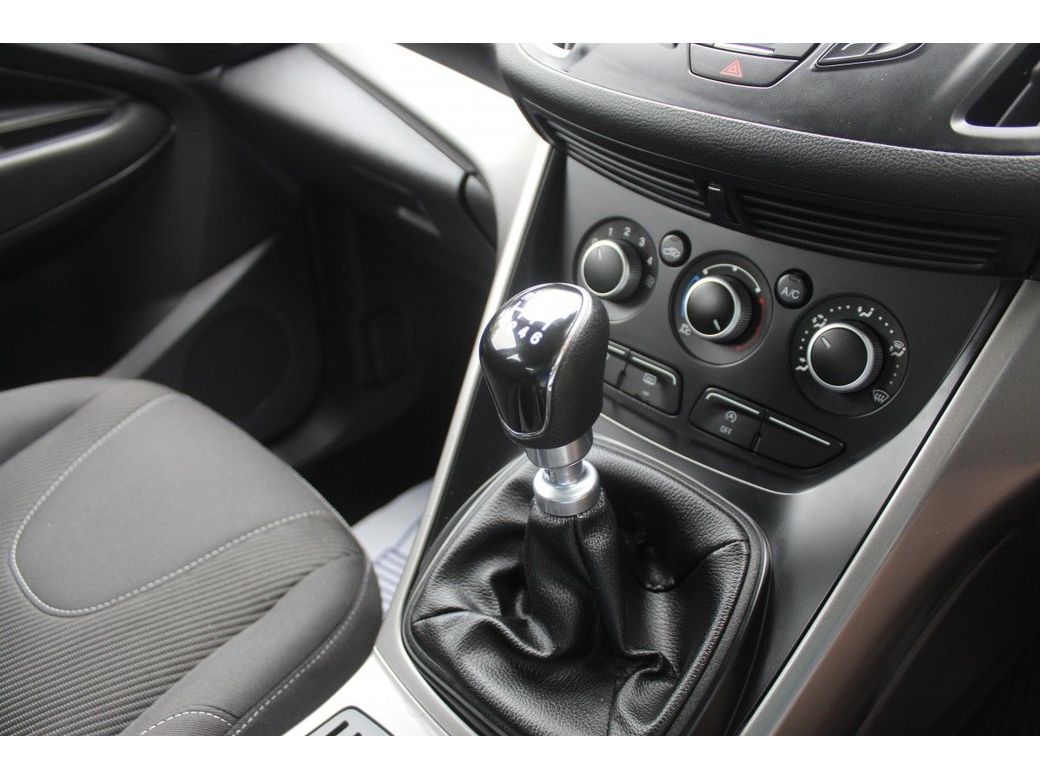 2016 Ford Kuga