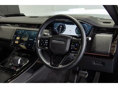 2025 Land Rover Range Rover Sport
