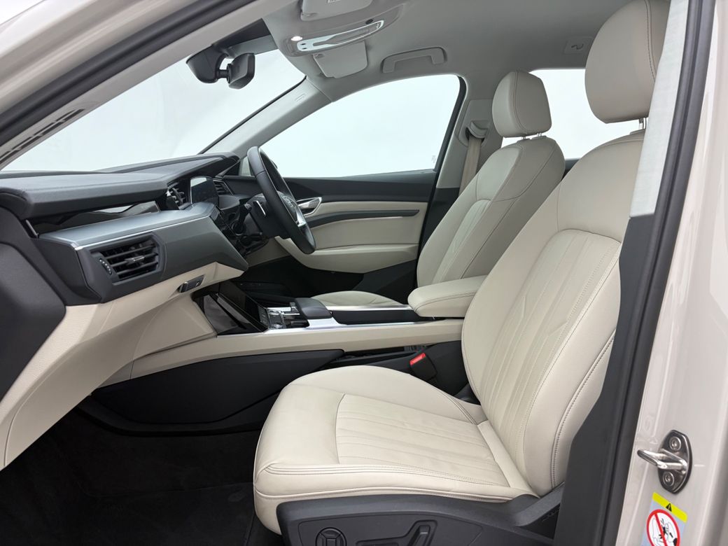 2024 Audi Q8 e-tron