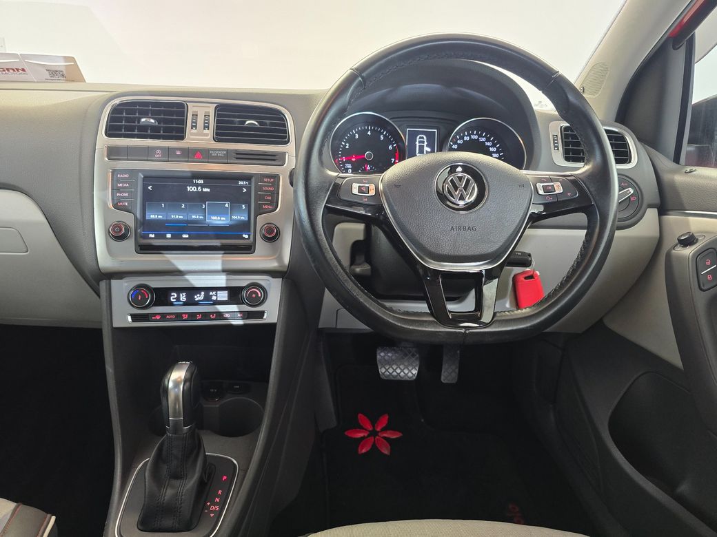 2016 Volkswagen Polo