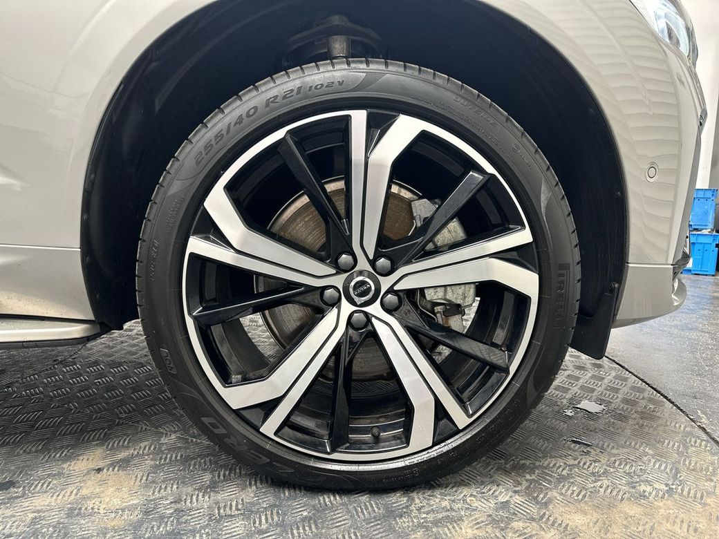 2025 Volvo XC60