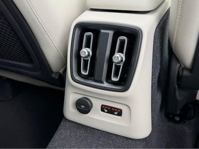 2021 Volvo XC40