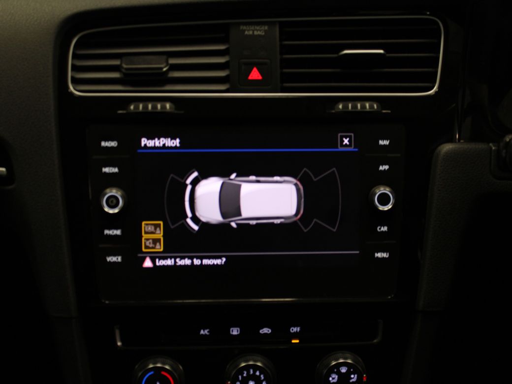 2019 Volkswagen Golf