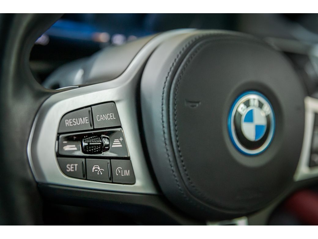 2024 BMW i4