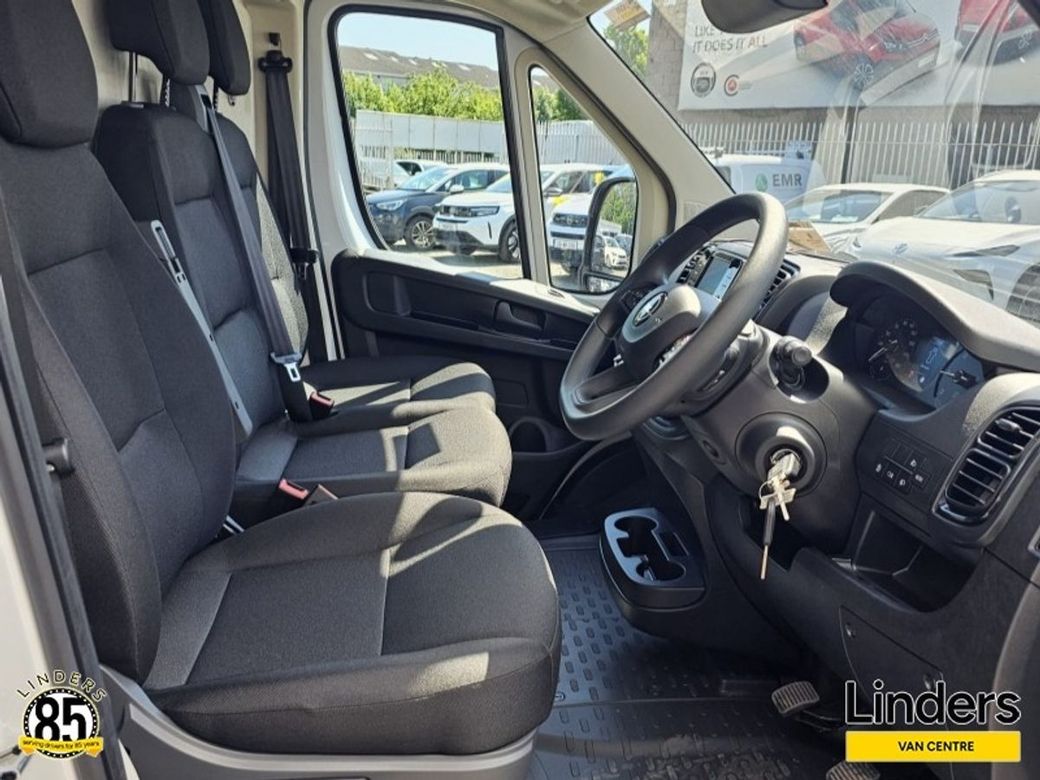 2026 Opel Movano