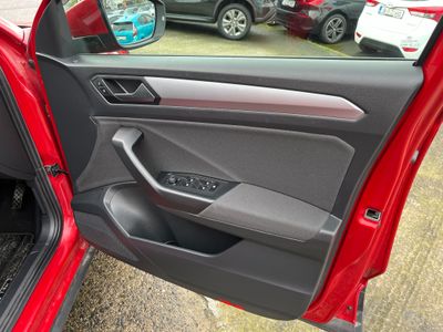 2023 Volkswagen T-Roc