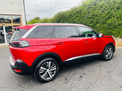 2021 Peugeot 5008