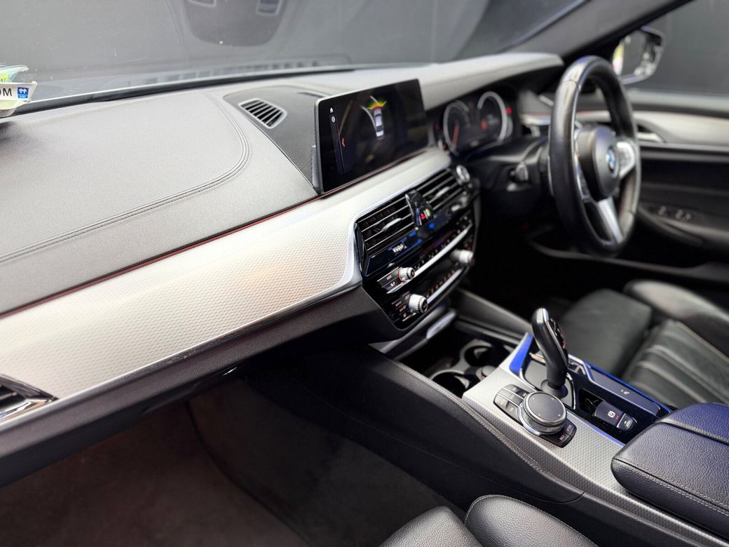 2018 BMW 5 Series