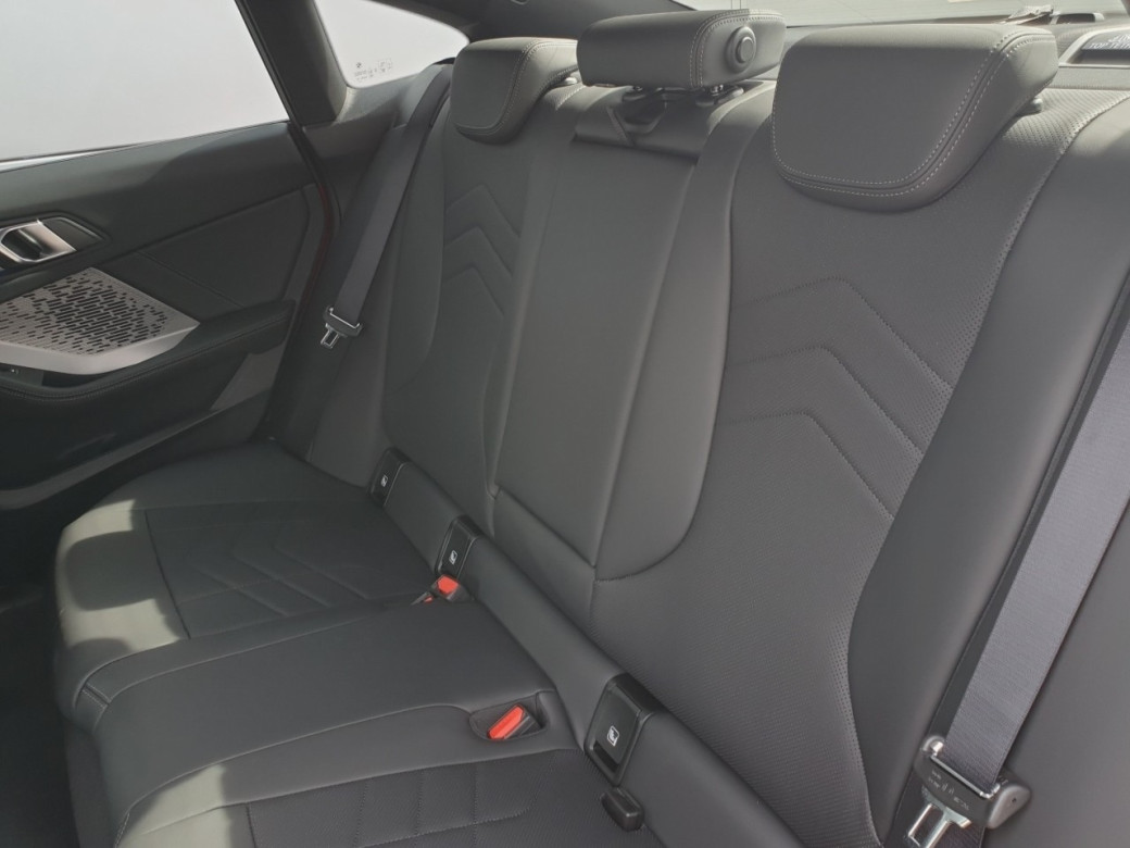 2026 BMW 220