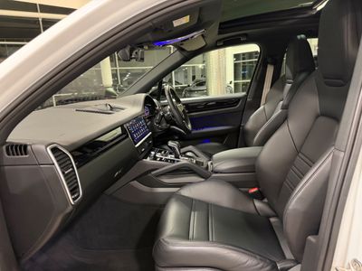 2022 Porsche Cayenne