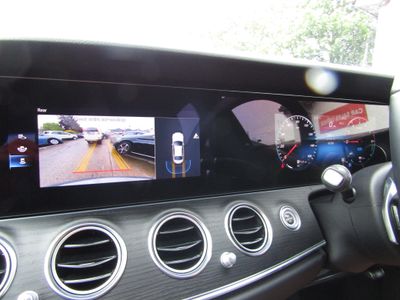 2022 Mercedes-Benz E 300