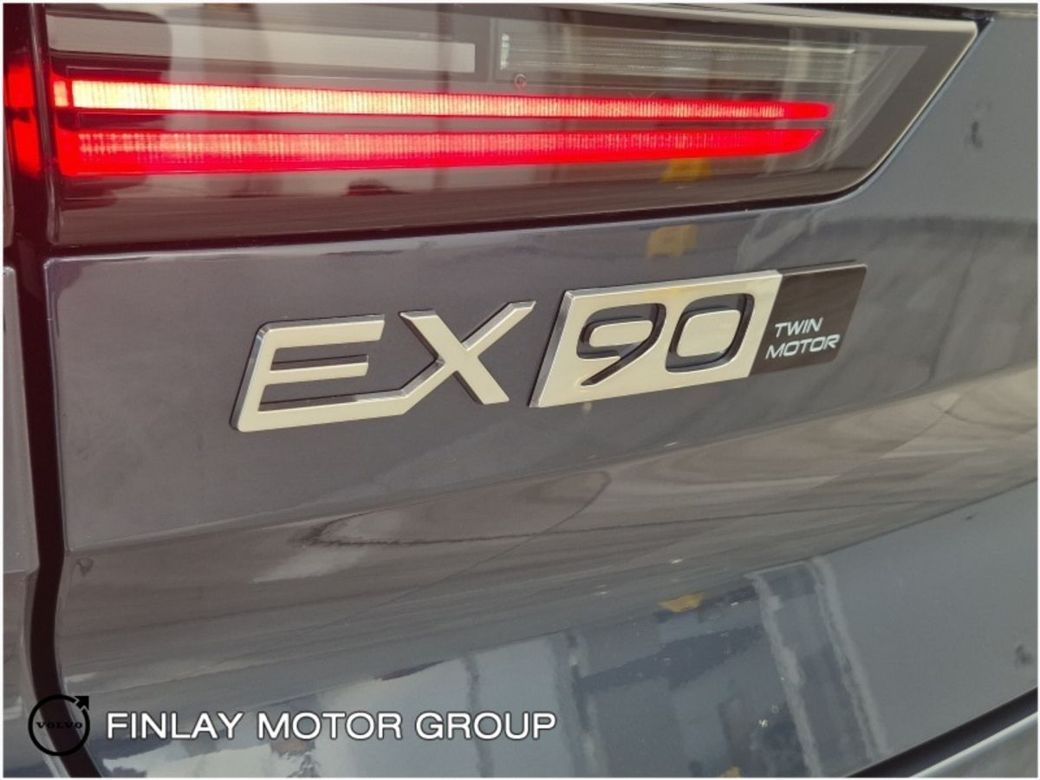 2026 Volvo EX90