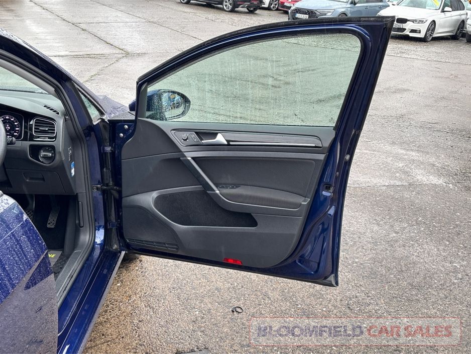 2017 Volkswagen Golf