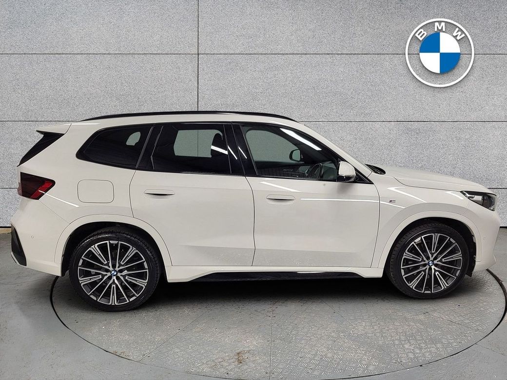 2023 BMW X1
