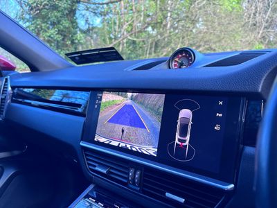 2022 Porsche Cayenne