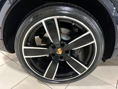 2023 Porsche Cayenne