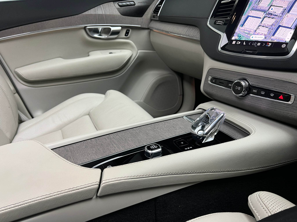 2022 Volvo XC90