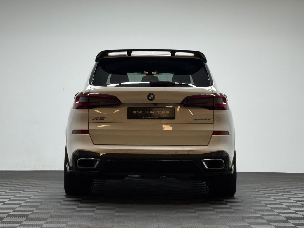2023 BMW X5