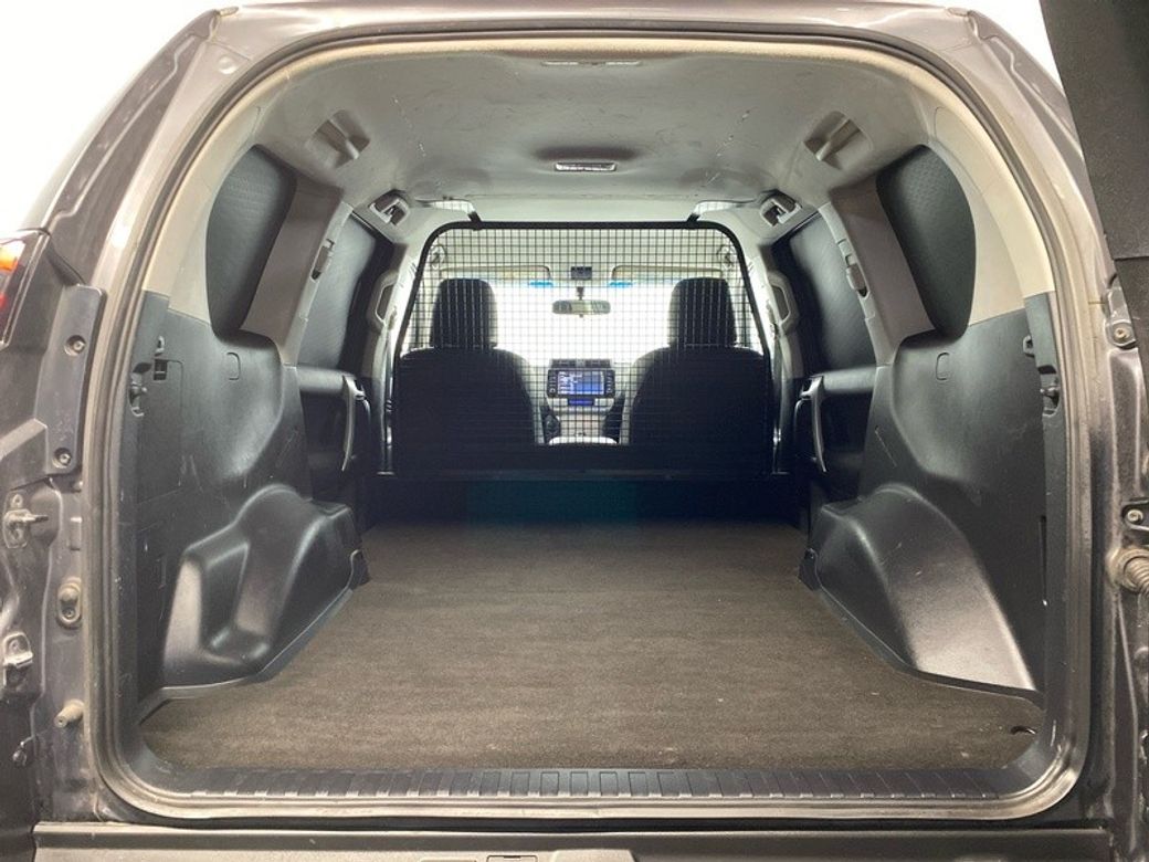 2021 Toyota Landcruiser