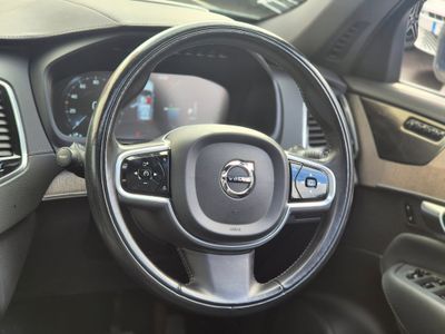 2022 Volvo XC90