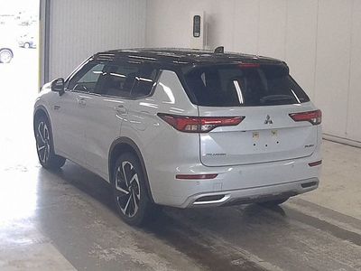 2024 Mitsubishi Outlander