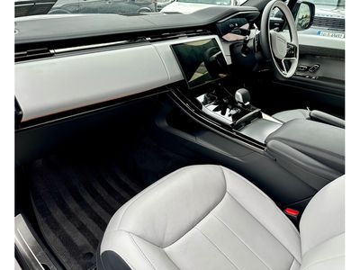 2025 Land Rover Range Rover