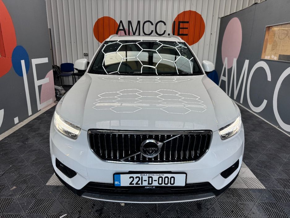 2022 Volvo XC40