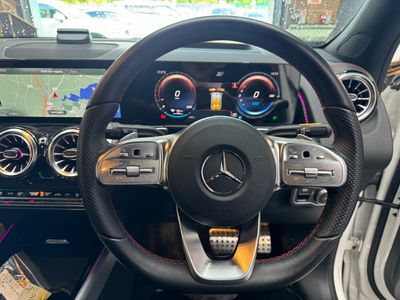 2023 Mercedes-Benz EQB