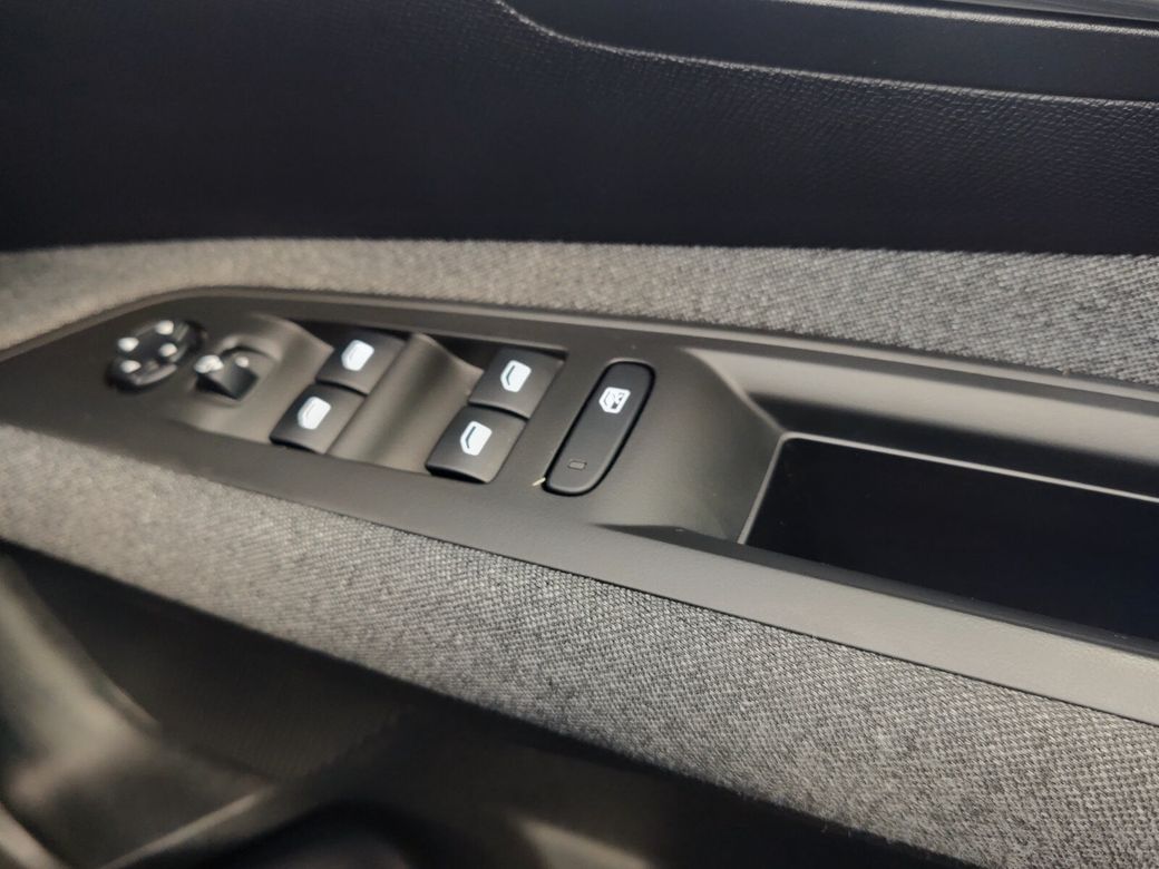2021 Peugeot 3008