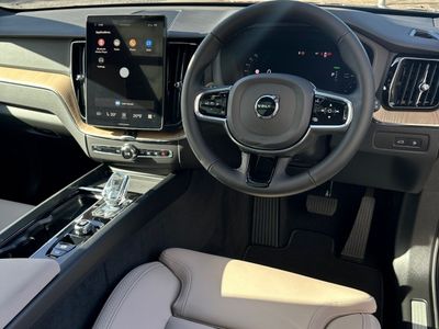 2026 Volvo XC60
