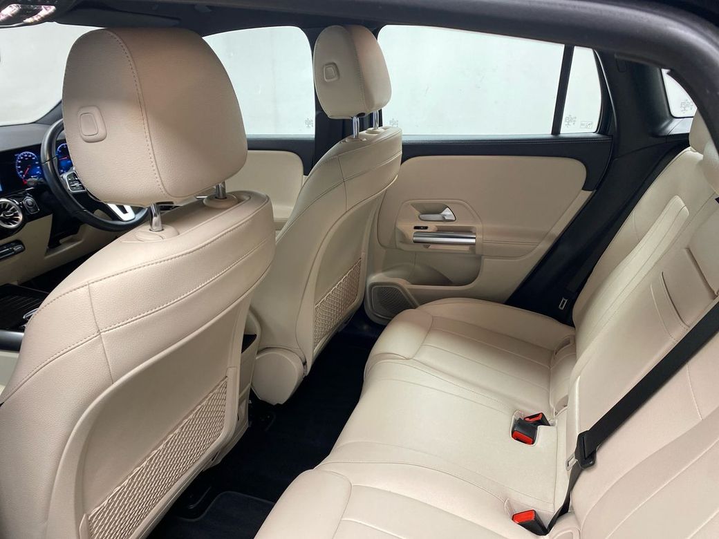 2021 Mercedes-Benz EQA