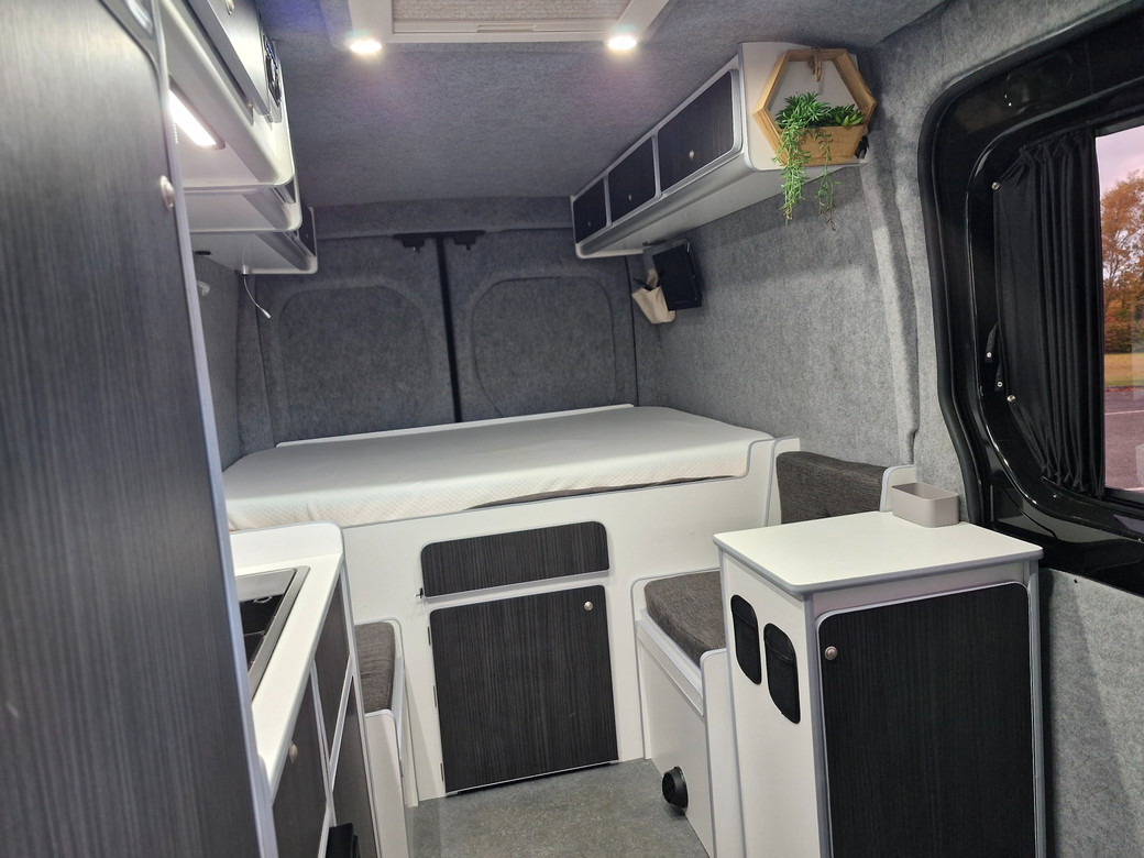 2021 Maxus Deliver 9