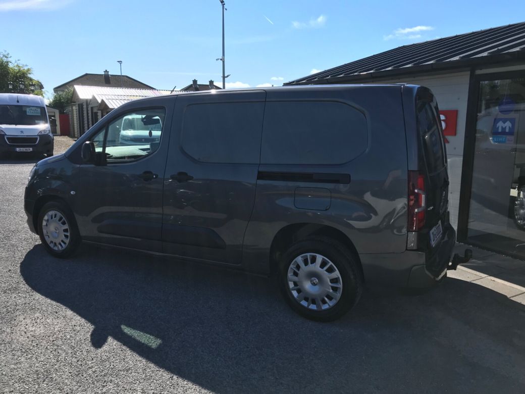 2021 Vauxhall Combo