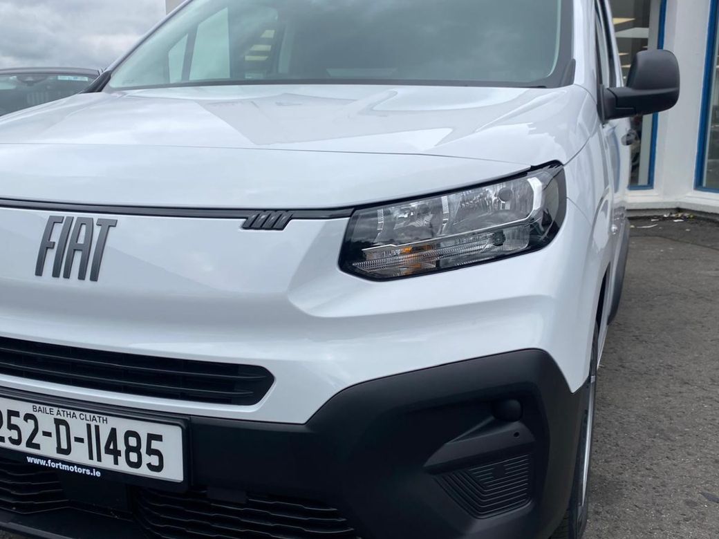 2025 Fiat Doblo