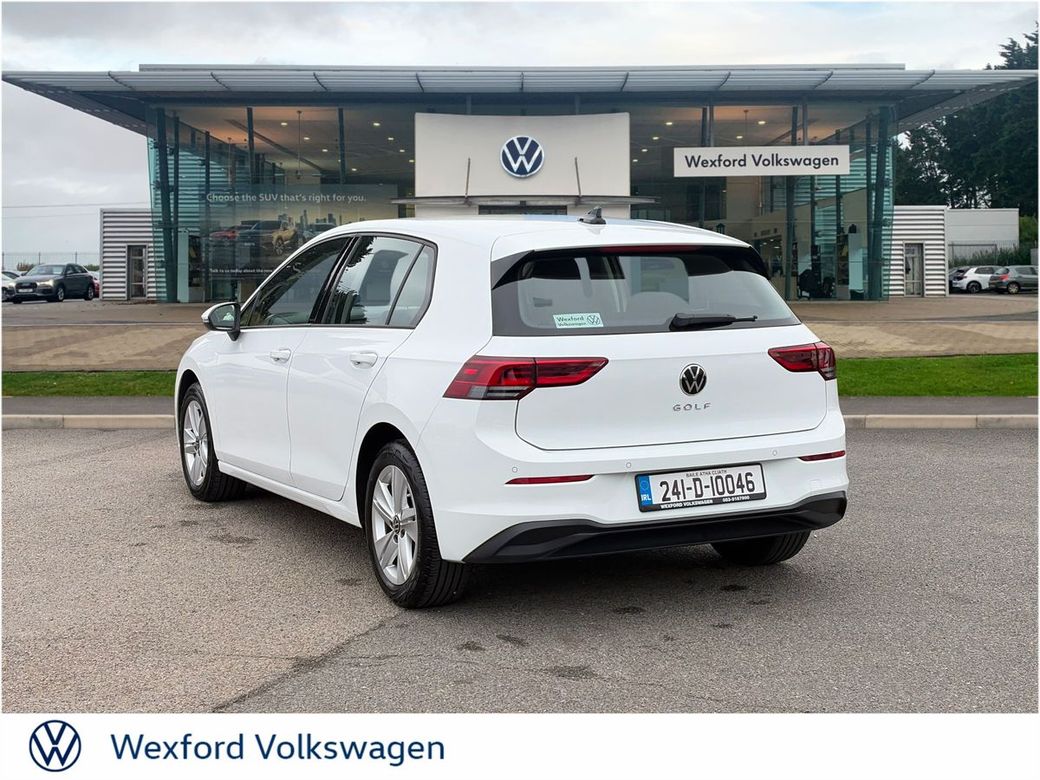 2024 Volkswagen Golf