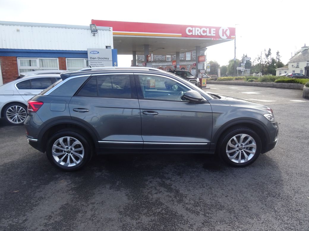 2023 Volkswagen T-Roc