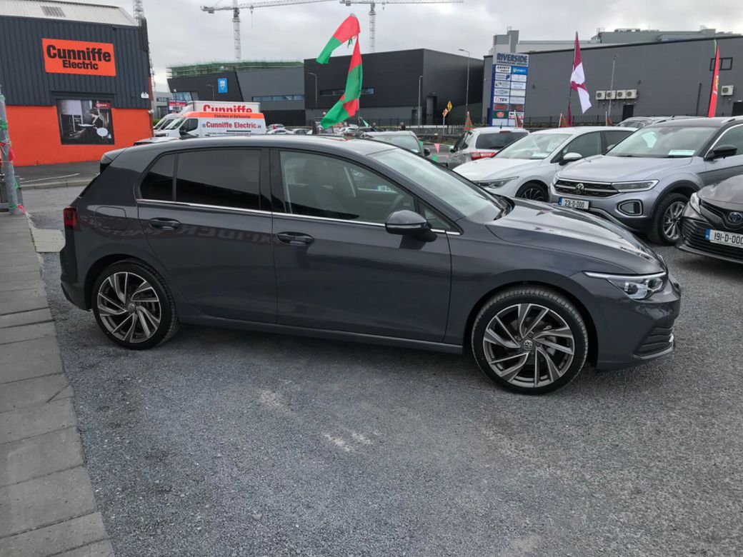 2023 Volkswagen Golf