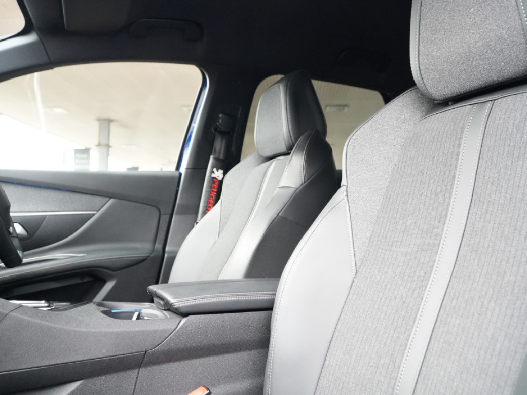 2020 Peugeot 3008