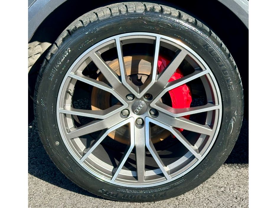 2019 Audi Q8