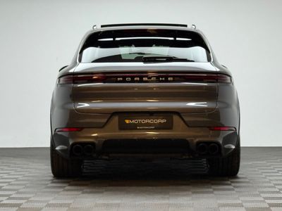 2024 Porsche Cayenne