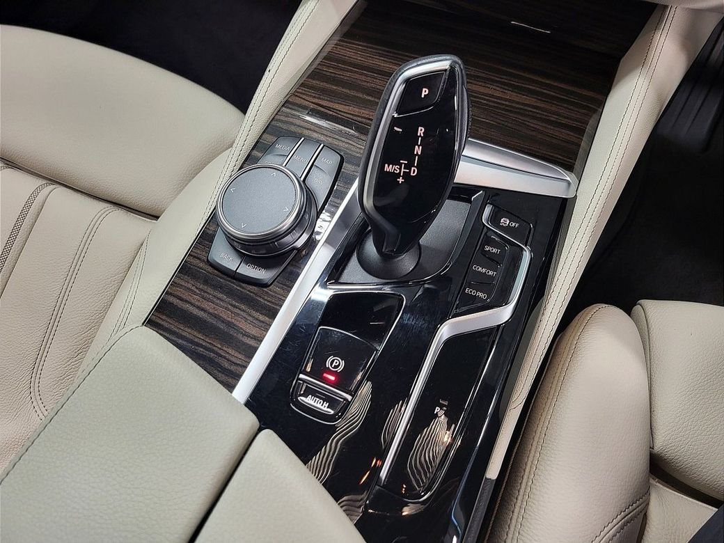 2023 BMW 5 Series