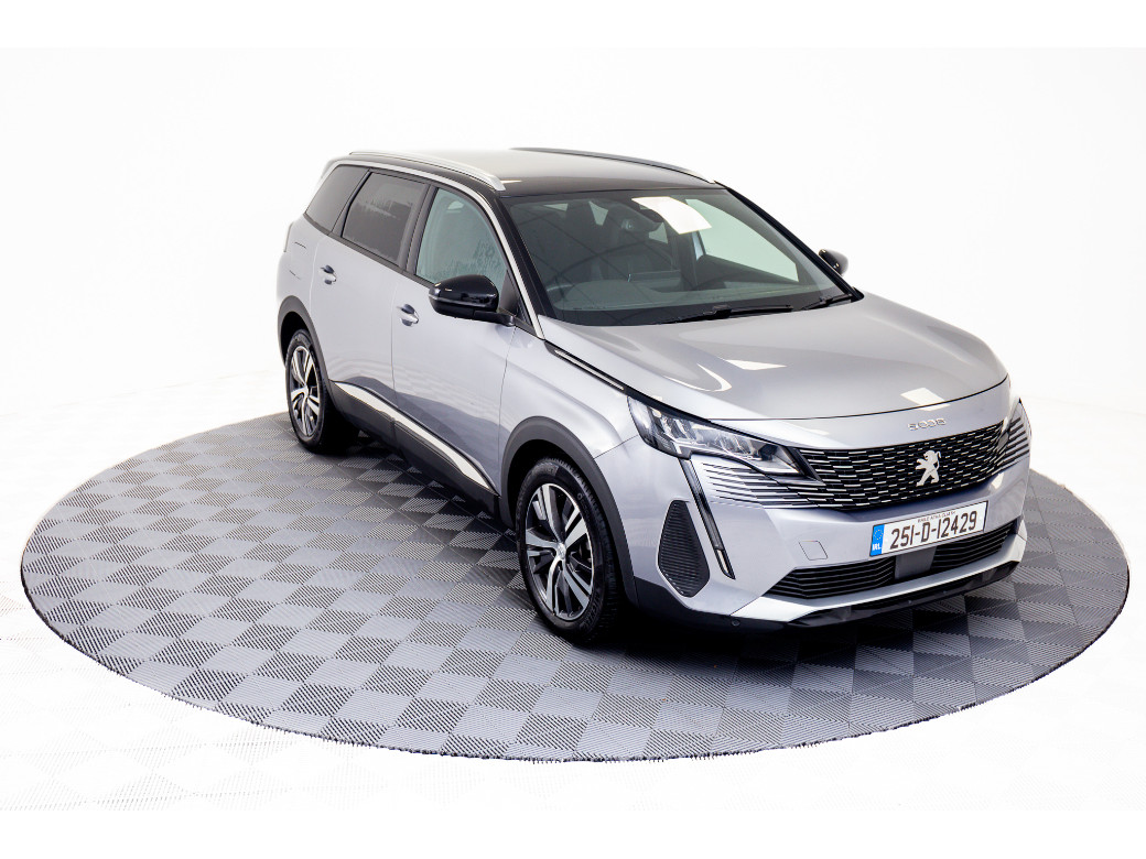 2025 Peugeot 5008