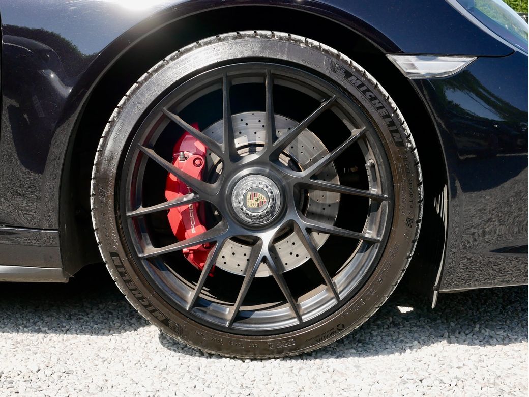 2017 Porsche 911