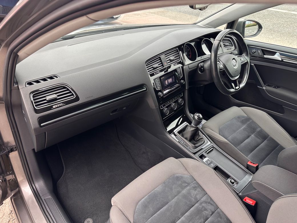 2015 Volkswagen Golf