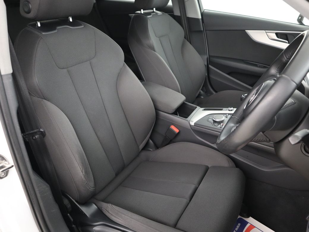 2017 Audi A4