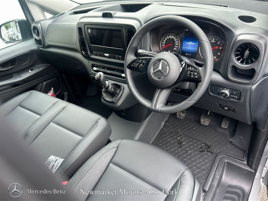 2027 Mercedes-Benz Vito