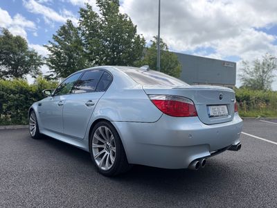 2005 BMW M5