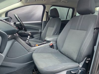 2015 Ford Grand C-Max
