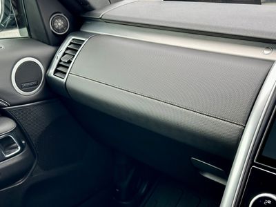 2024 Land Rover Discovery